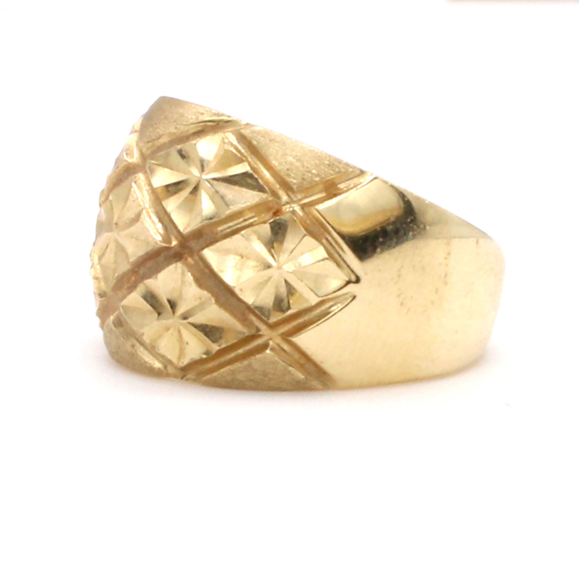 14k Yellow Gold Diamond Cut Domed Band Size 6