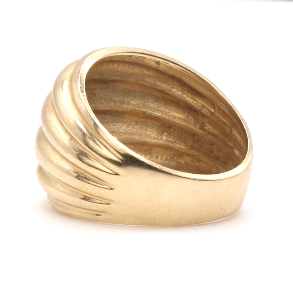 14k Yellow Gold Horizontal Groove Domed Band Size 6.75