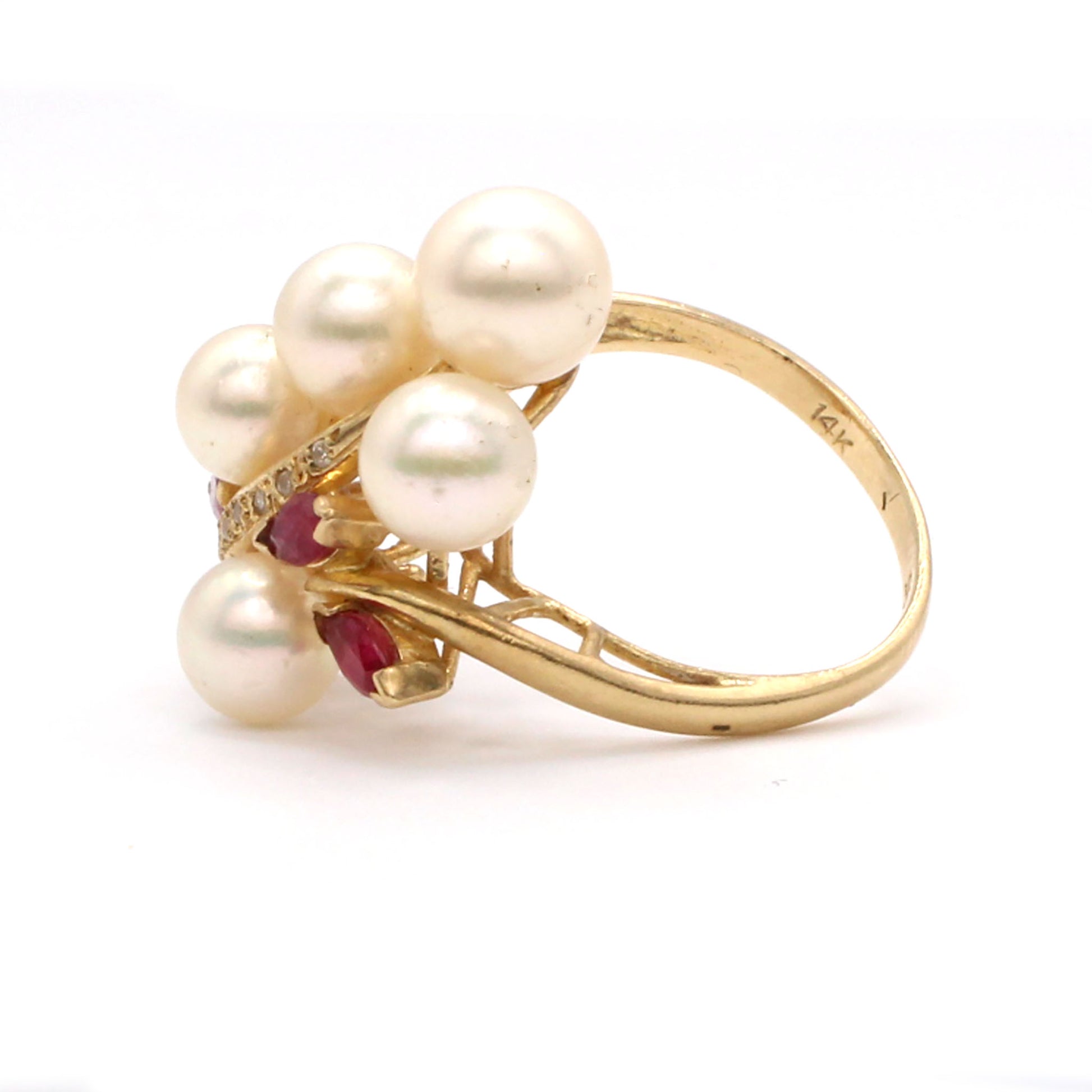 14k Yellow Gold Pearl Ruby and Diamond Ring Size 7