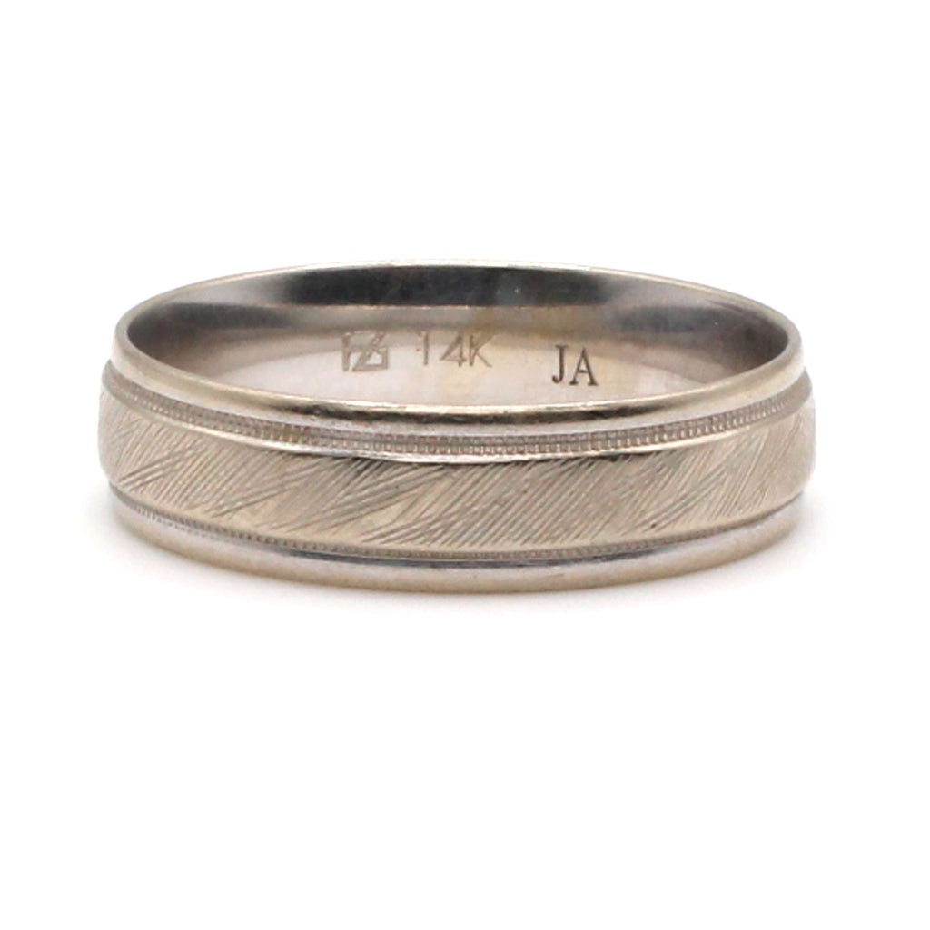 14k White Gold Textured Band Size 11.5