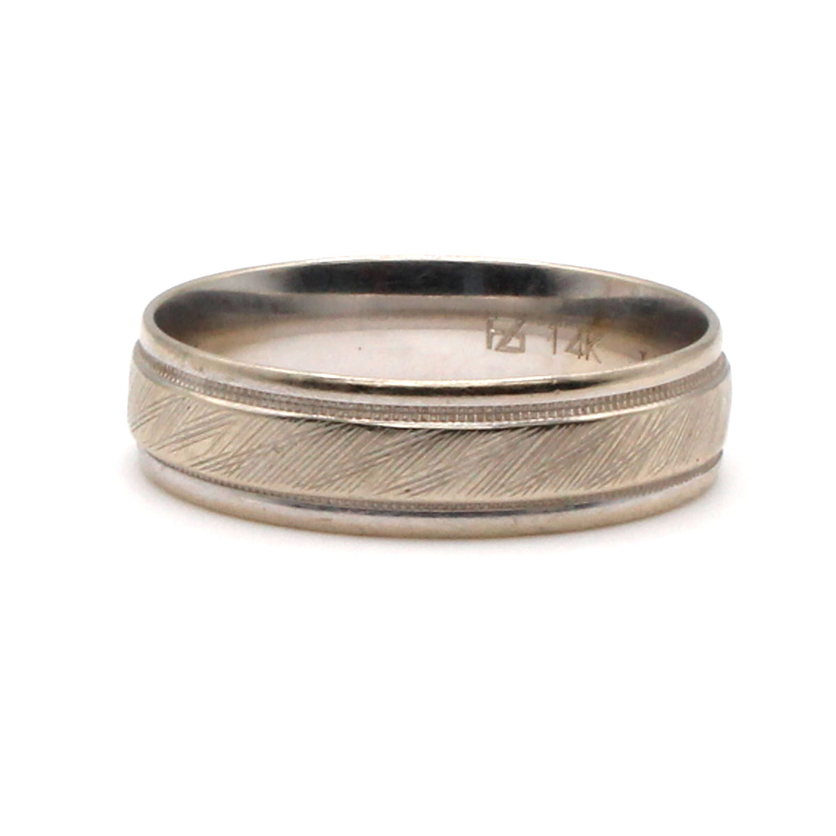 14k White Gold Textured Band Size 11.5
