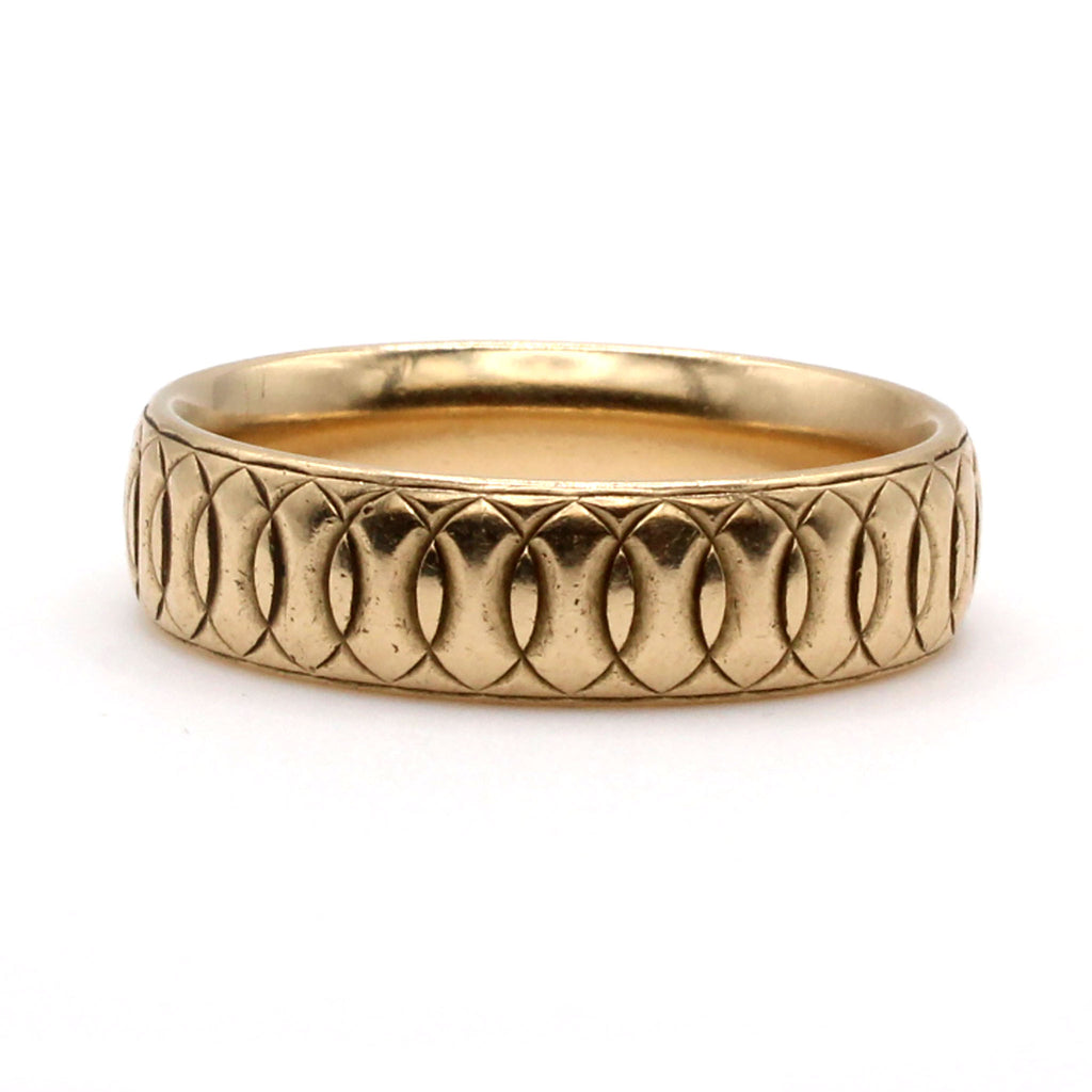 14k Yellow Gold Band with Circle Pattern Size 10