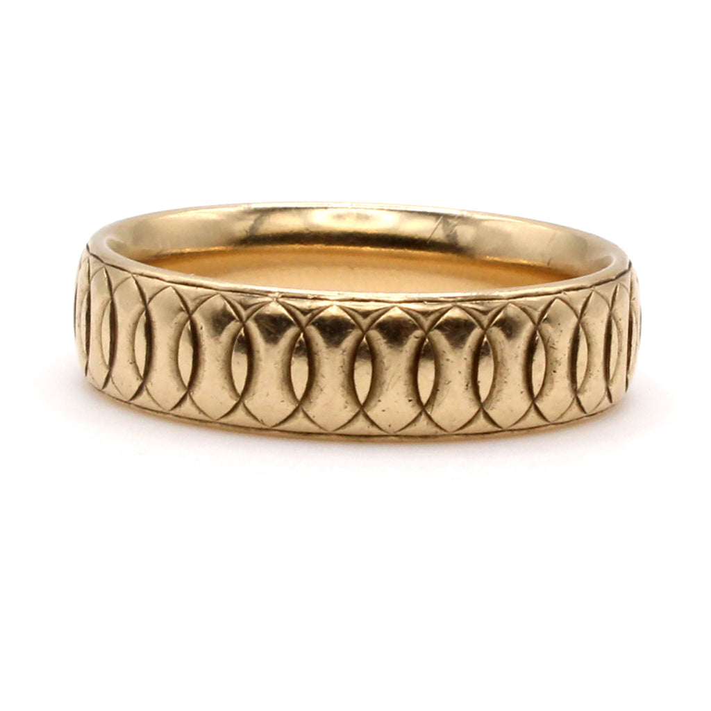 14k Yellow Gold Band with Circle Pattern Size 10