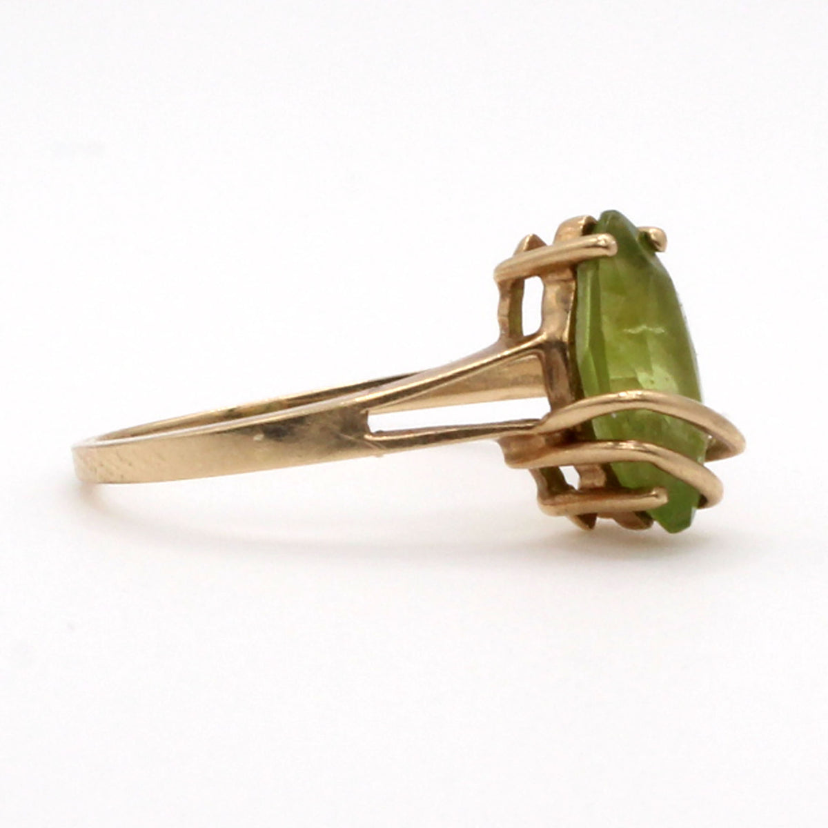 10k Yellow Gold Marquise Cut Peridot Ring Size 5