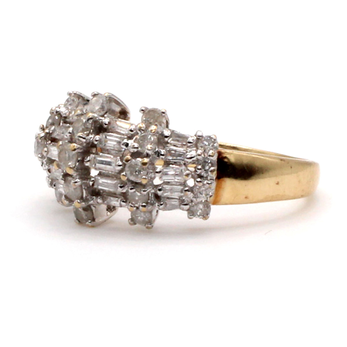 10k Yellow Gold Baguette and Round Diamond Band Size 8.25