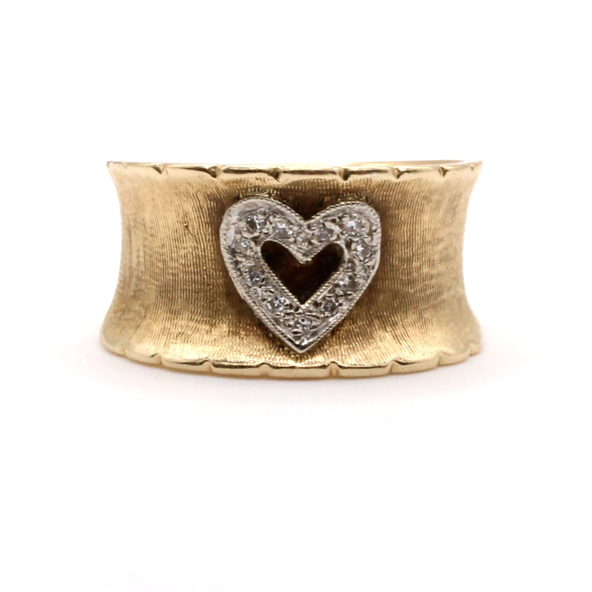 14k Yellow Gold 0.12cttw Diamond Heart Band Ring Size 5.25