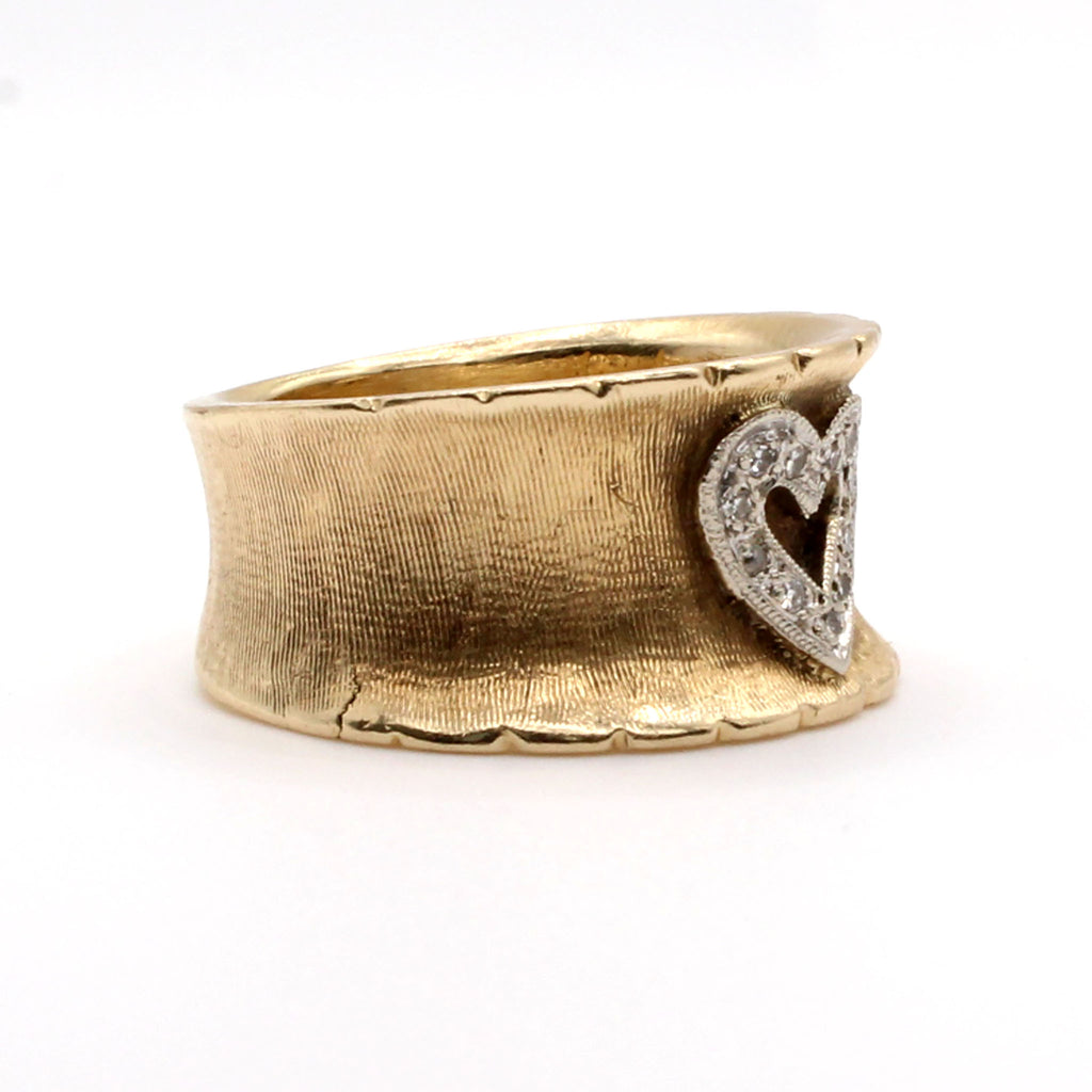 14k Yellow Gold 0.12cttw Diamond Heart Band Ring Size 5.25
