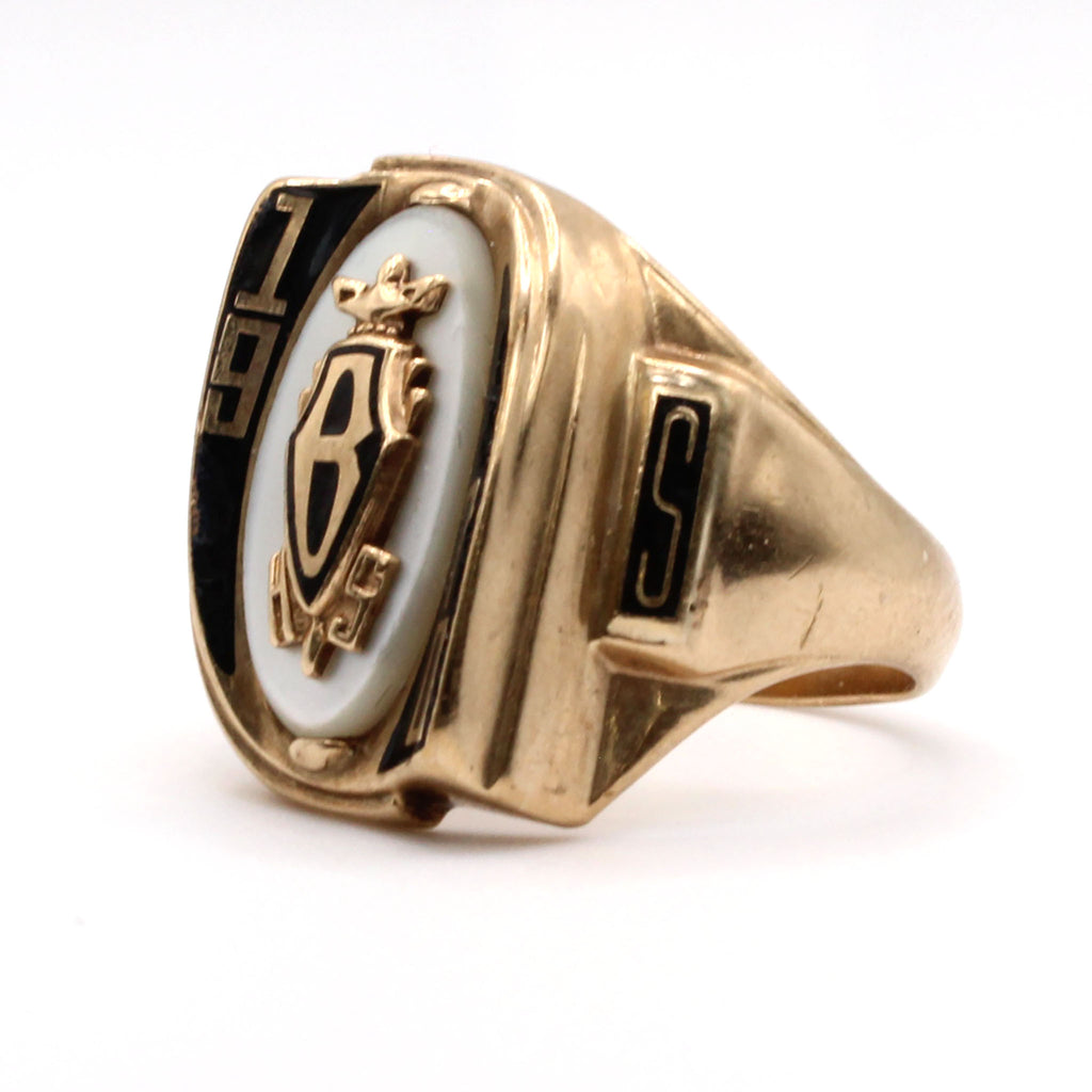 10k Yellow Gold Vintage 1970 Class Ring Size 9