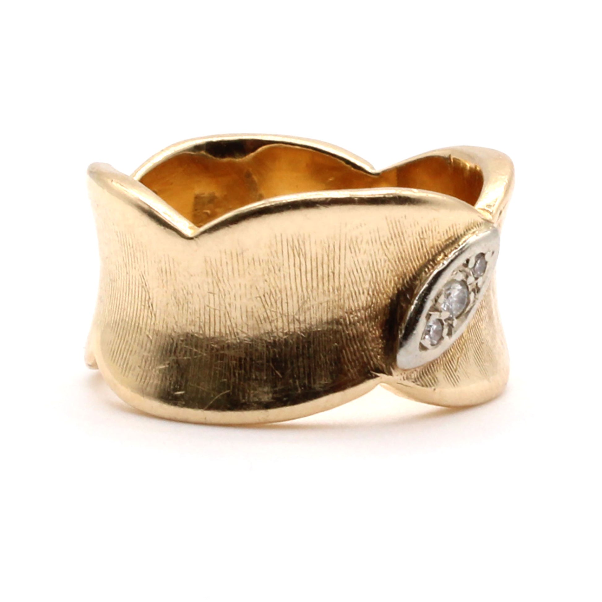 14k Yellow Gold 0.07cttw Diamond Band Ring Size 5.5