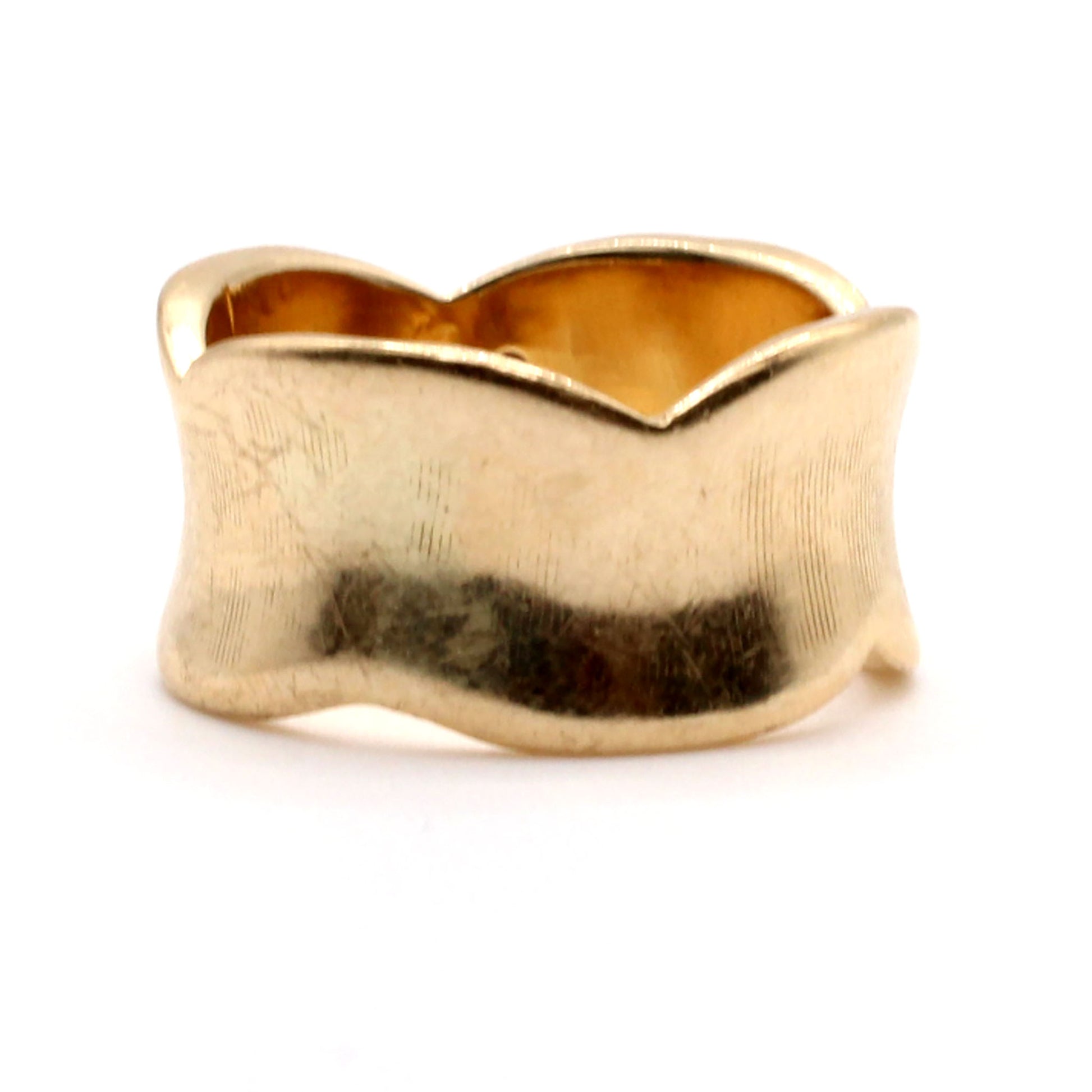14k Yellow Gold 0.07cttw Diamond Band Ring Size 5.5