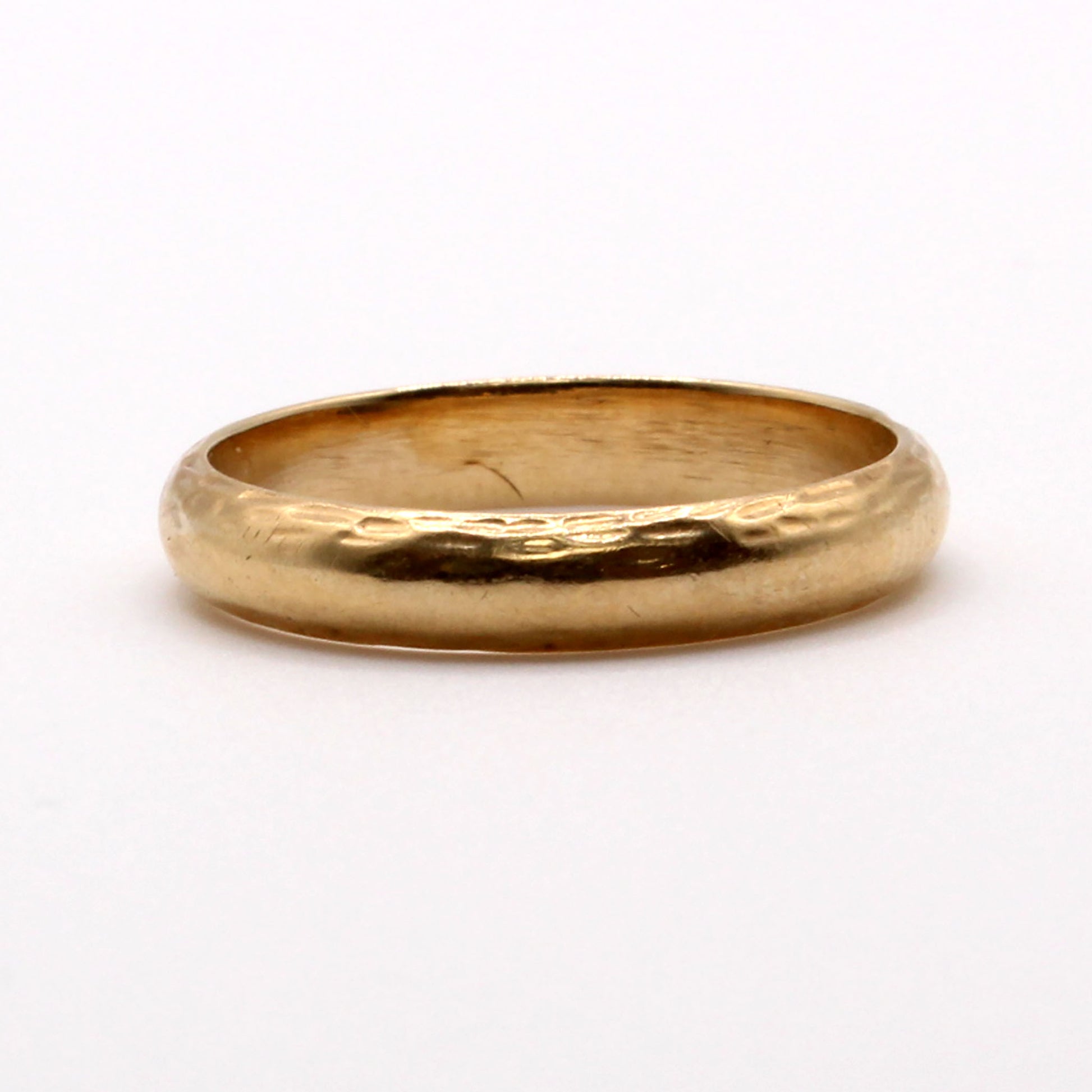14k Yellow Gold Band Size 9