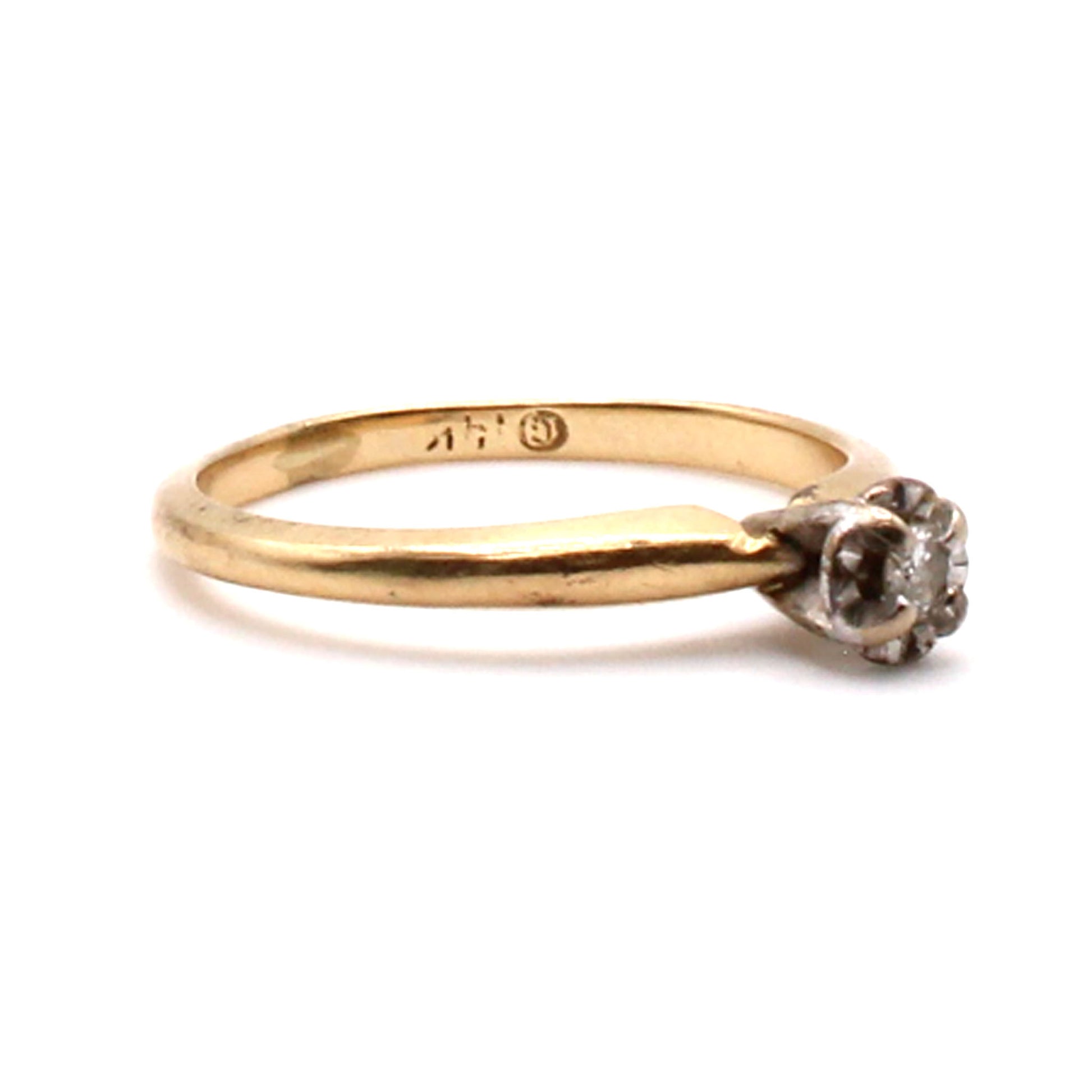 14k Yellow Gold 0.03ct Diamond Solitaire Ring Size 4.25