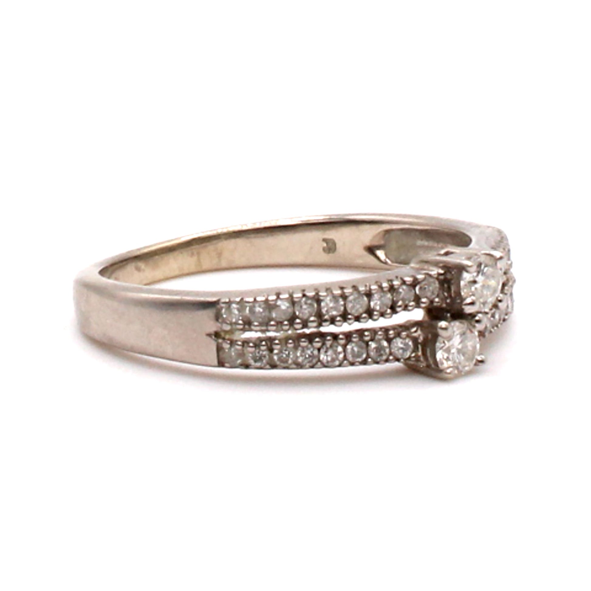 14k White Gold 0.26cttw Diamond Band Size 7