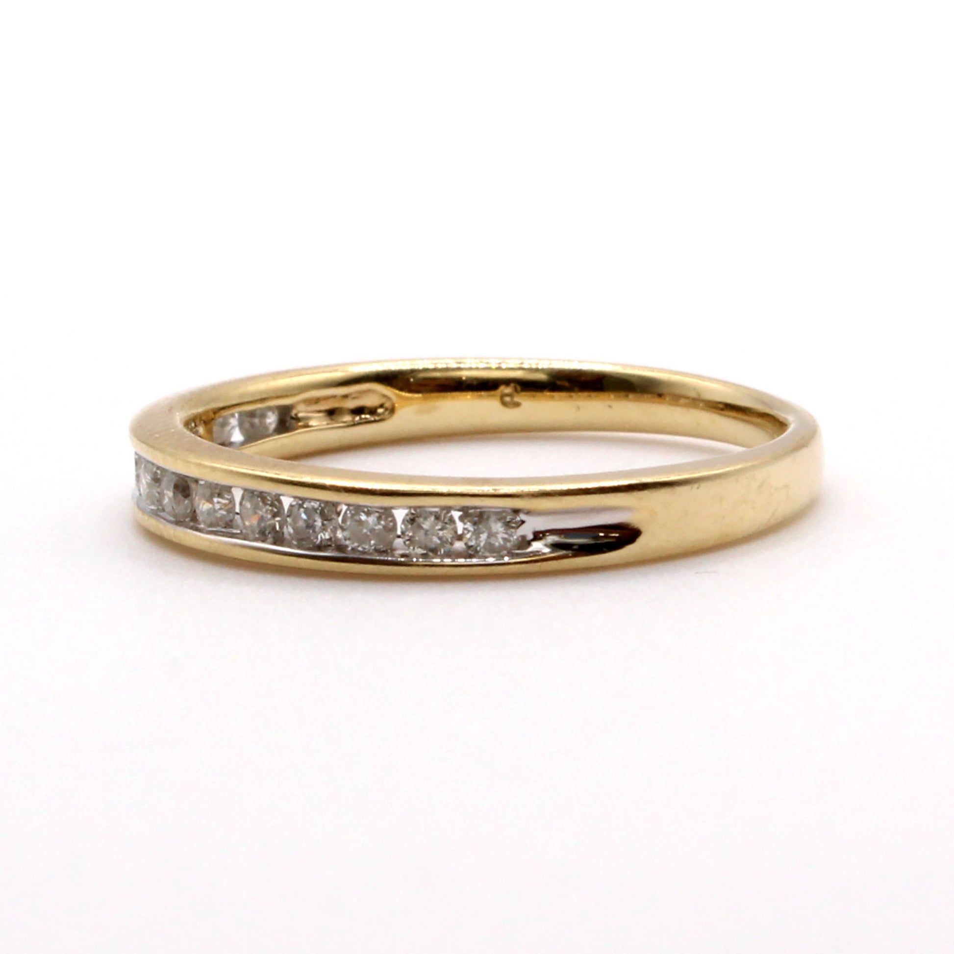 14k Yellow Gold 0.23cttw Diamond Channel Set Wedding Band
