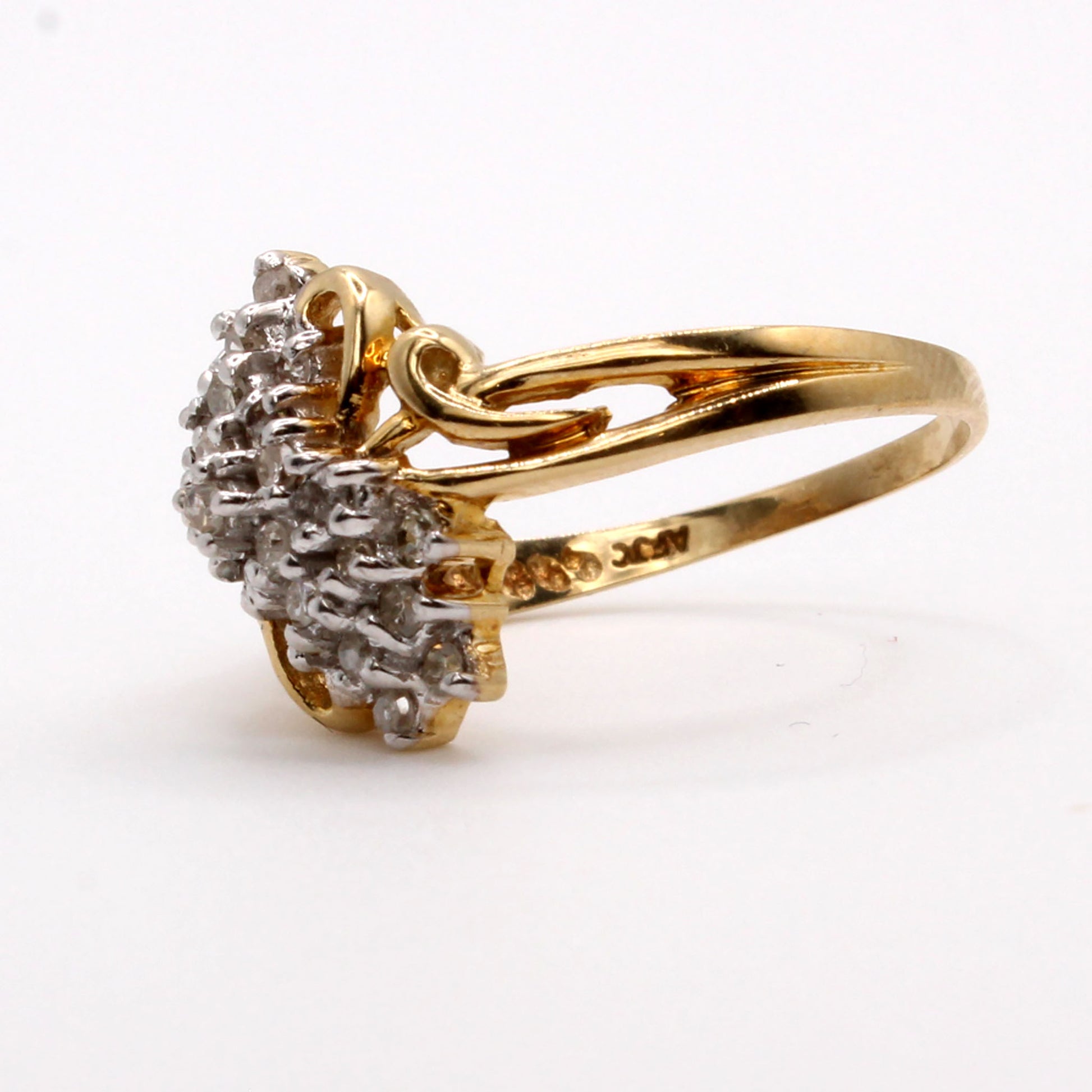 10k Yellow Gold 0.24cttw Diamond Cluster Prong Set Ring