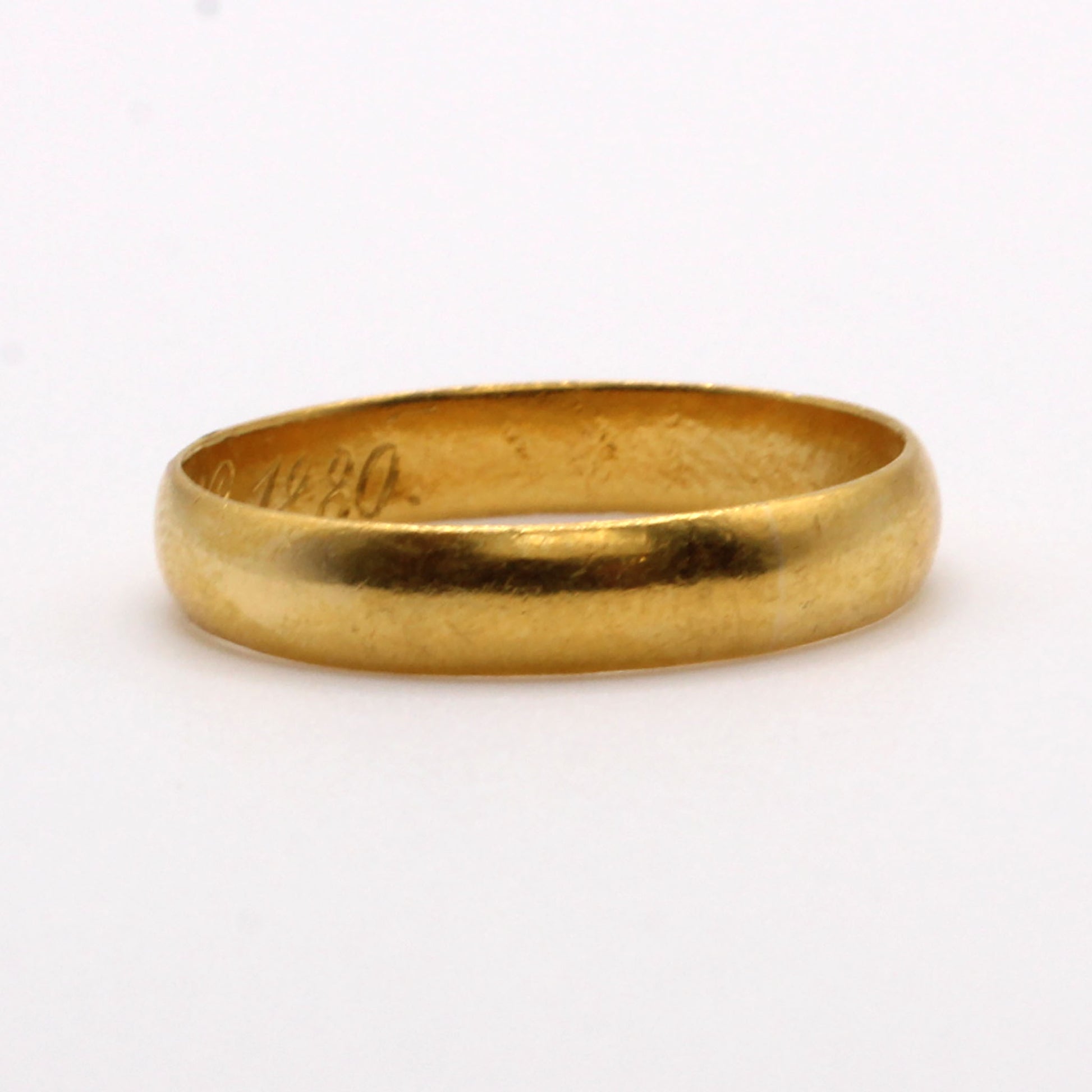 22k Yellow Gold Band Size 10