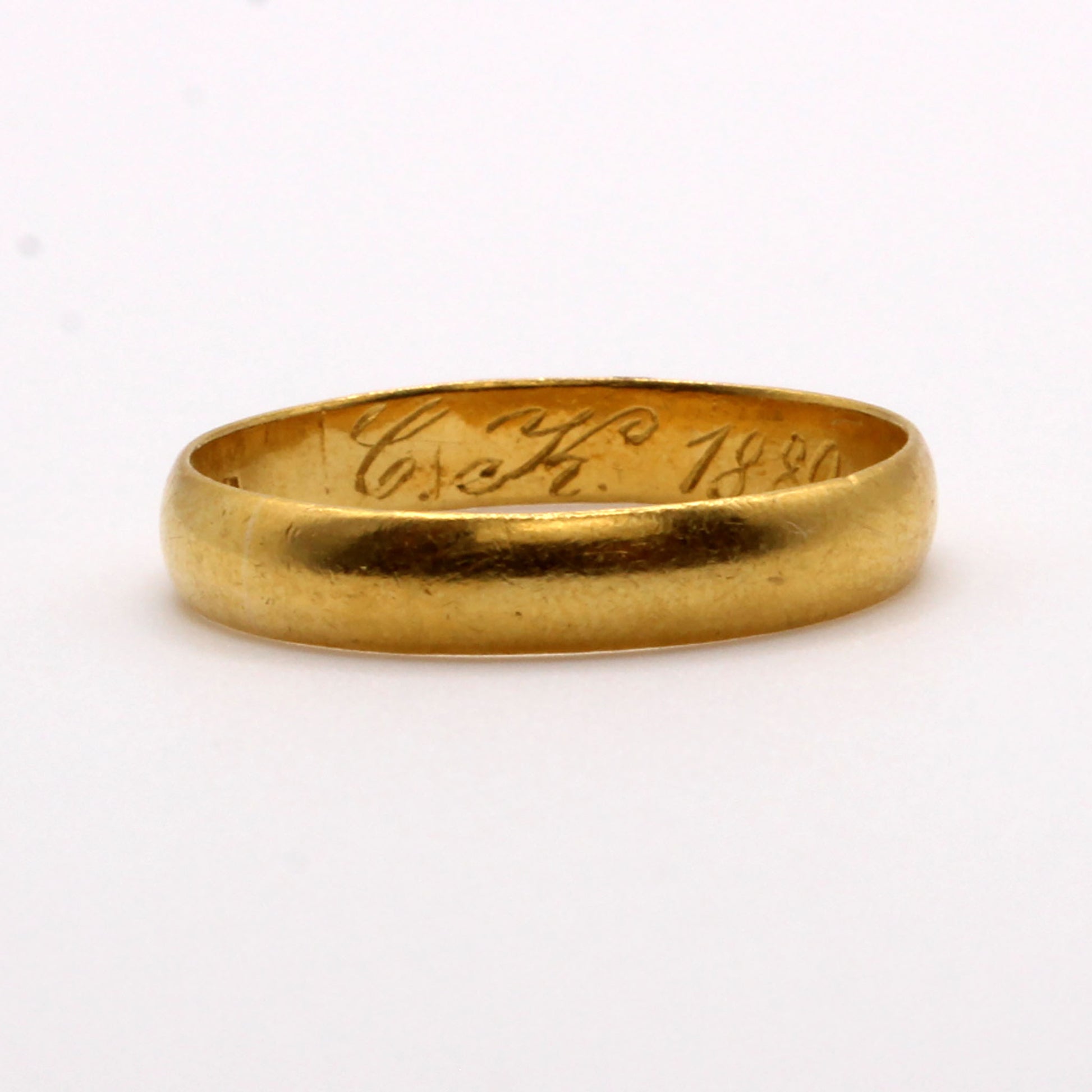 22k Yellow Gold Band Size 10