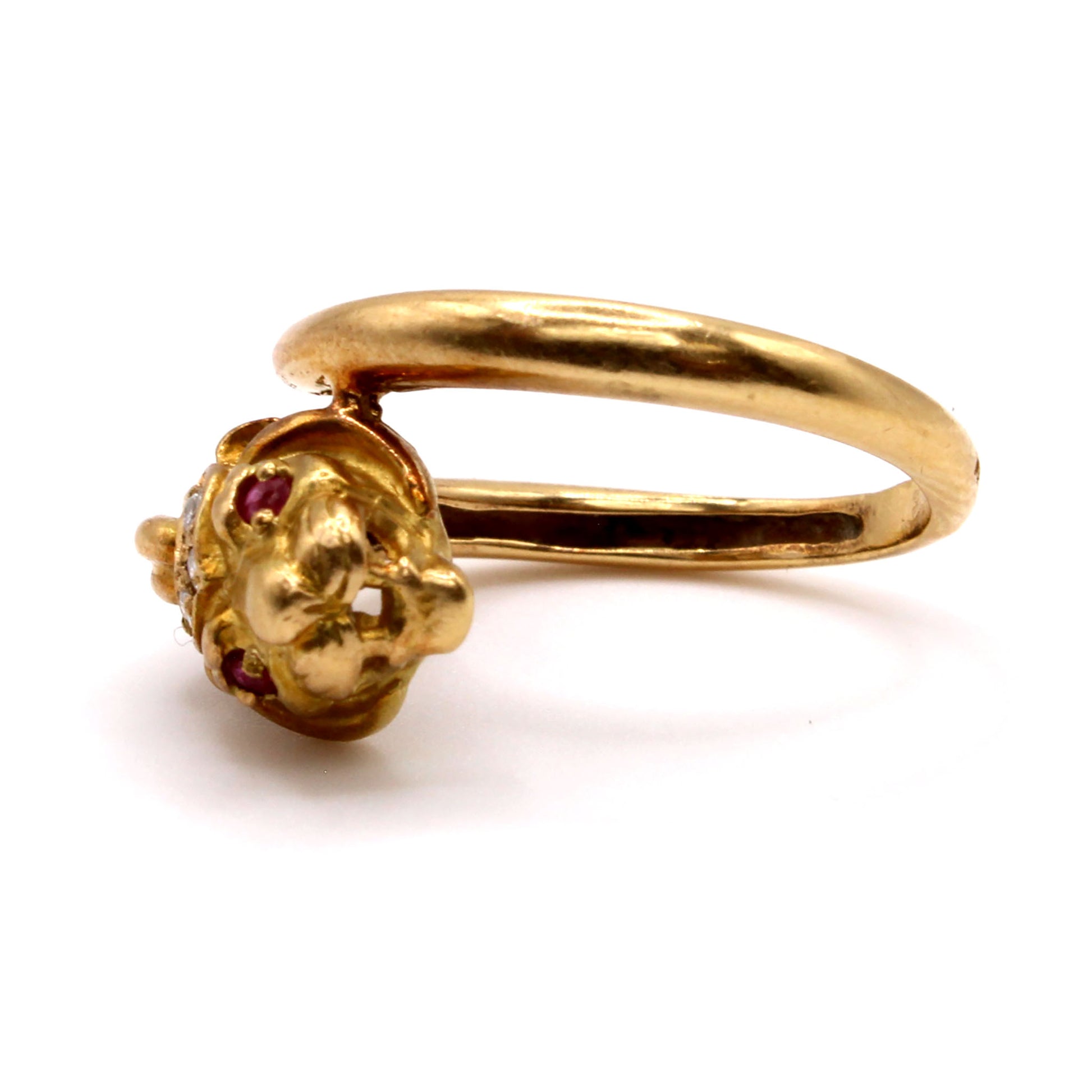 18k Yellow Gold Ruby and Diamond Lion Ring Size 6.75
