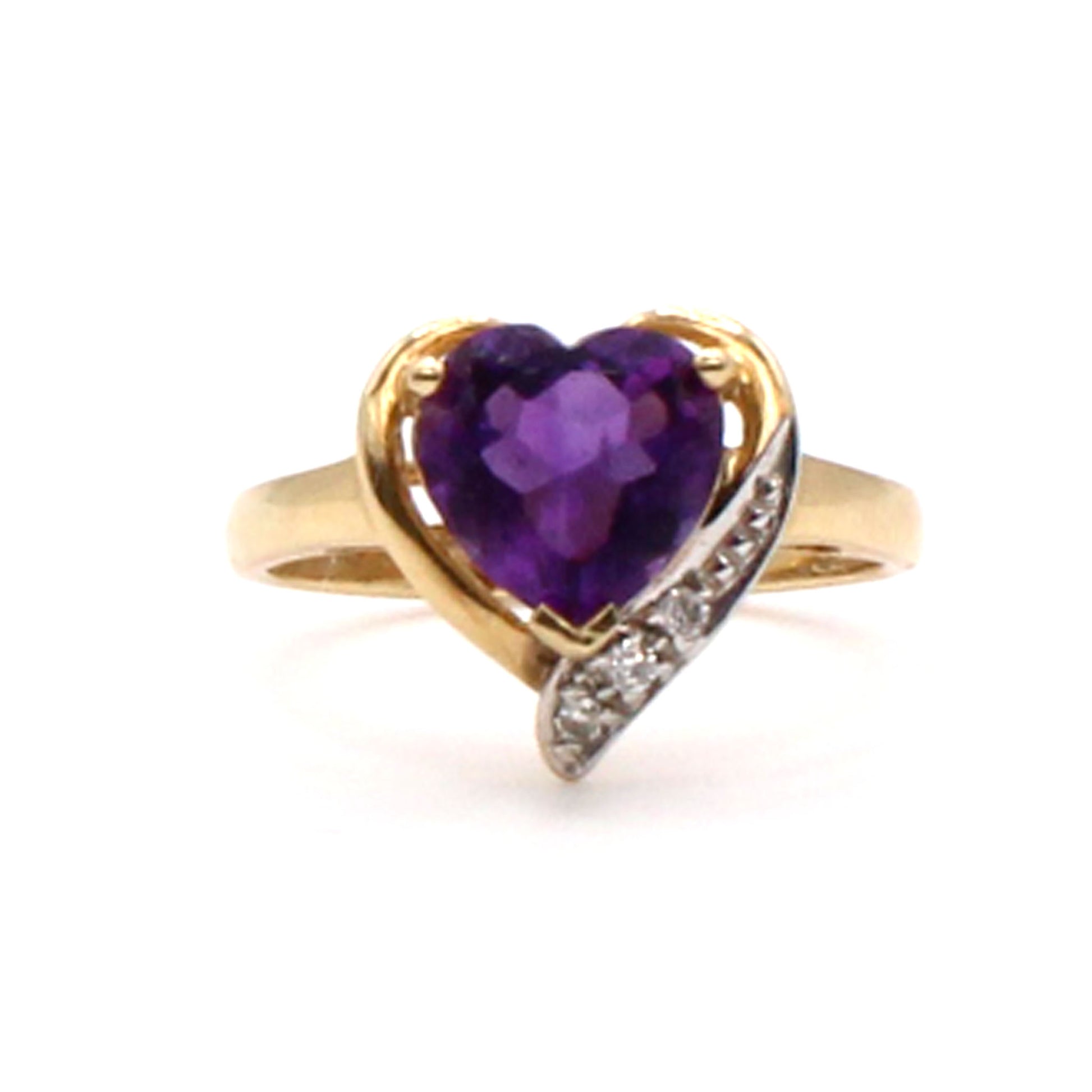 10k Yellow Gold Amethyst and Diamond Heart Ring Size 6.5