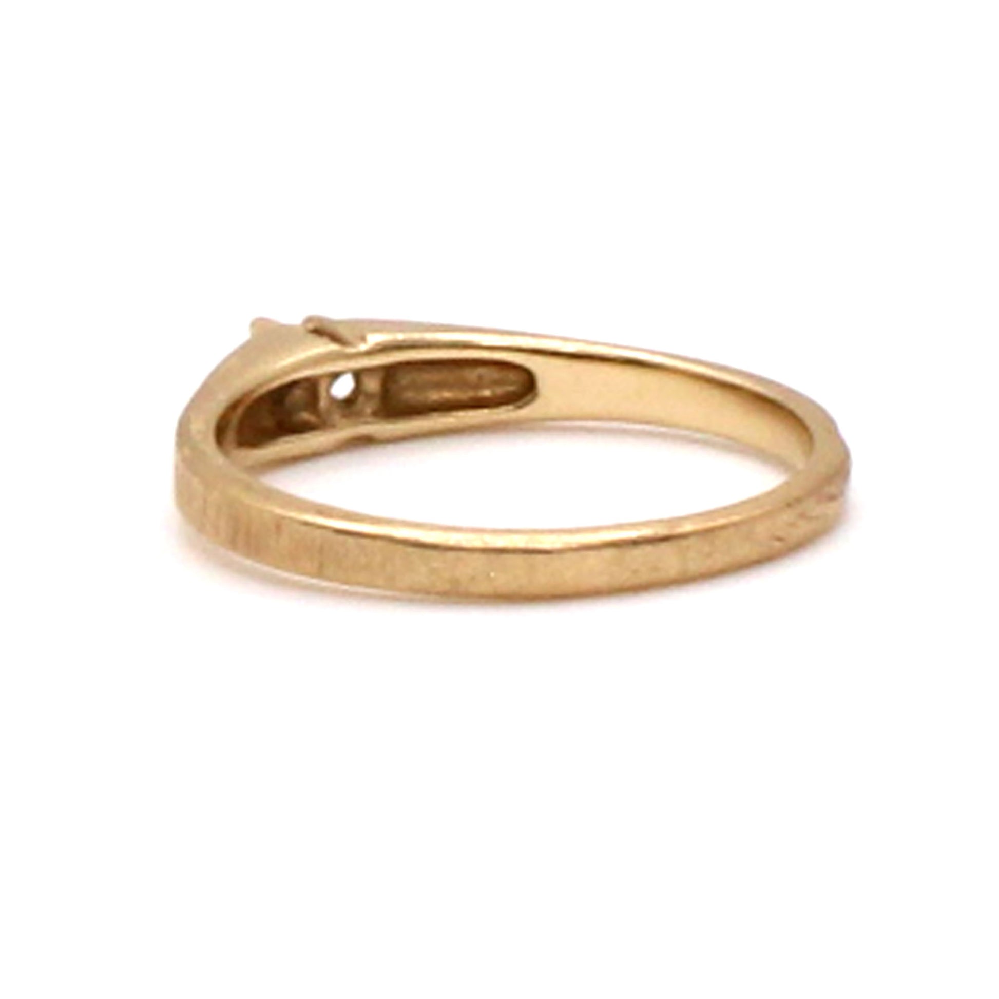 10k Yellow Gold Diamond Solitaire Ring Size 5