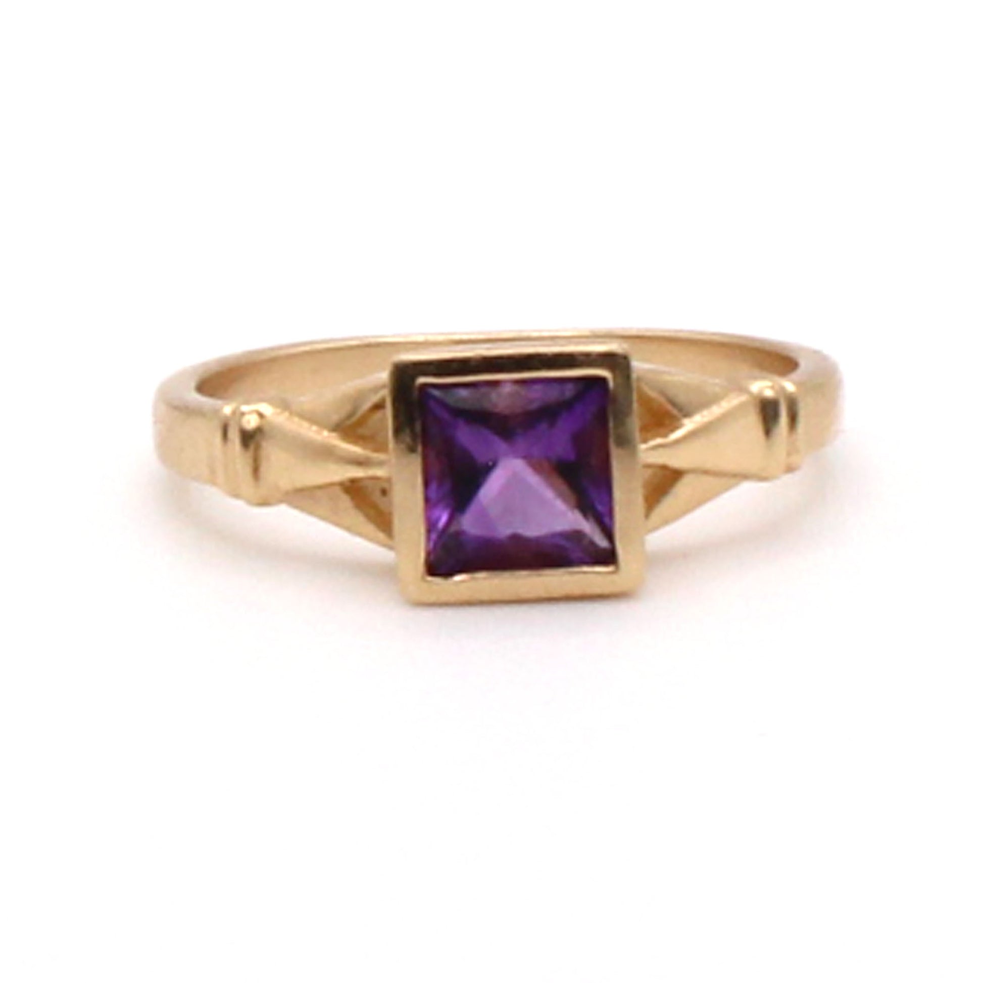 14k Yellow Gold Princess Cut Amethyst Ring Size 6