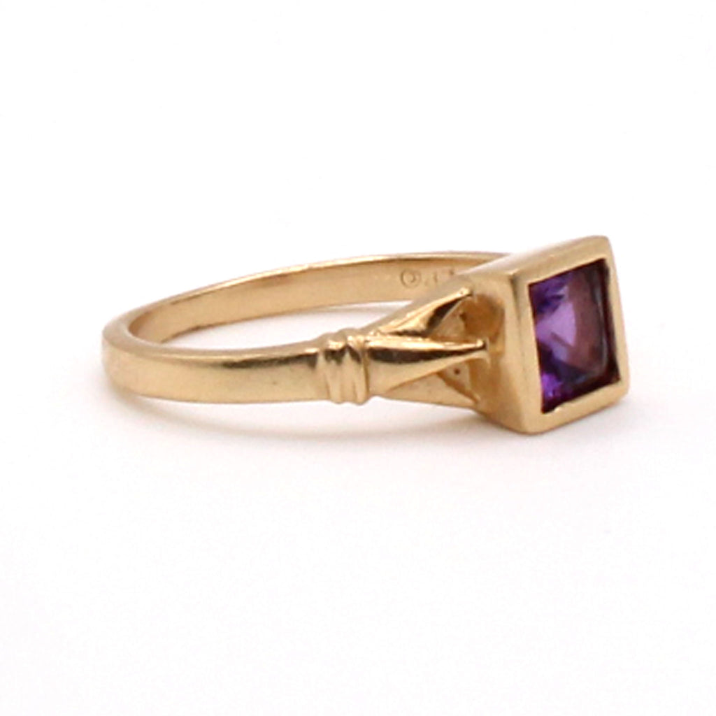 14k Yellow Gold Princess Cut Amethyst Ring Size 6