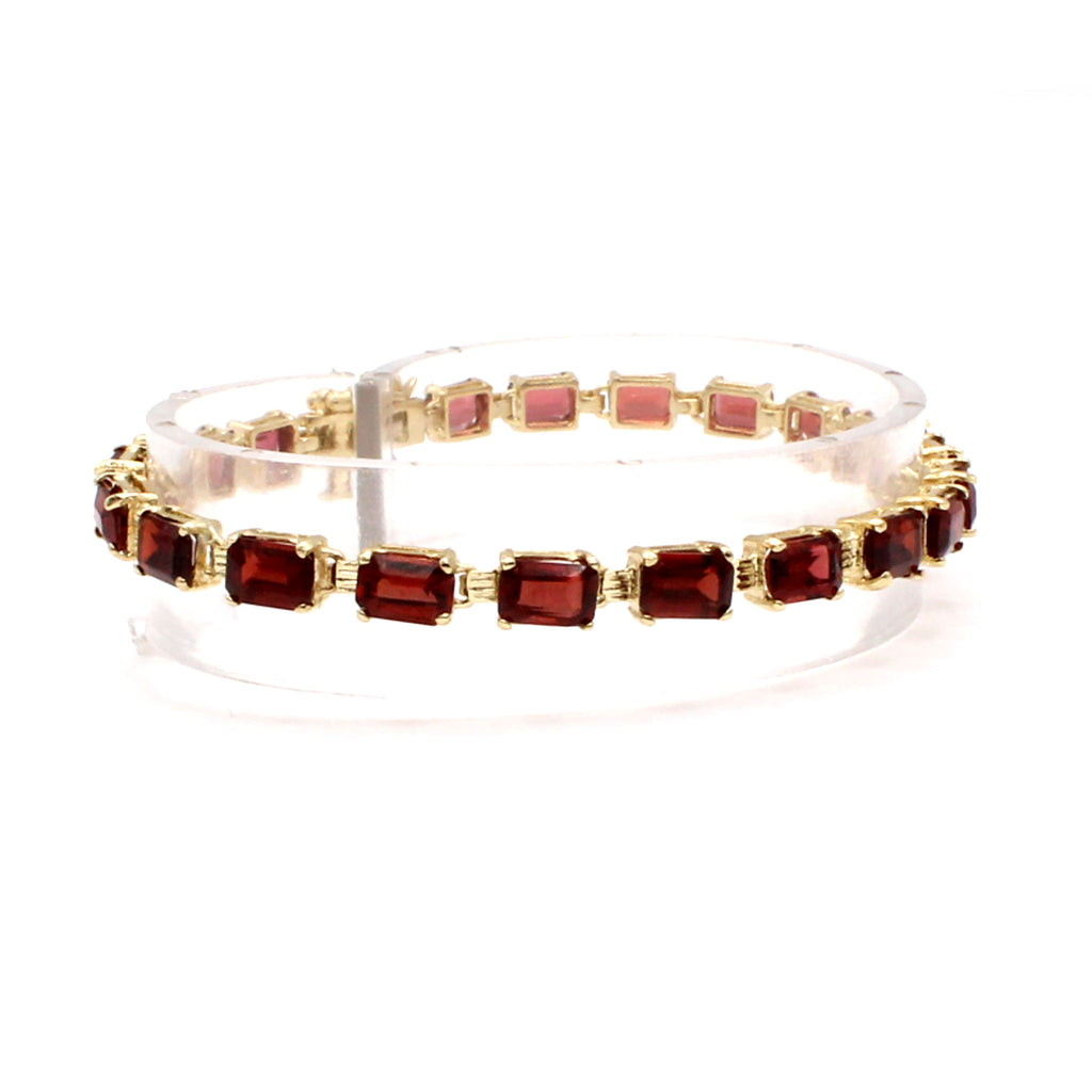 14k Yellow Gold Garnet Bracelet 7 Inches