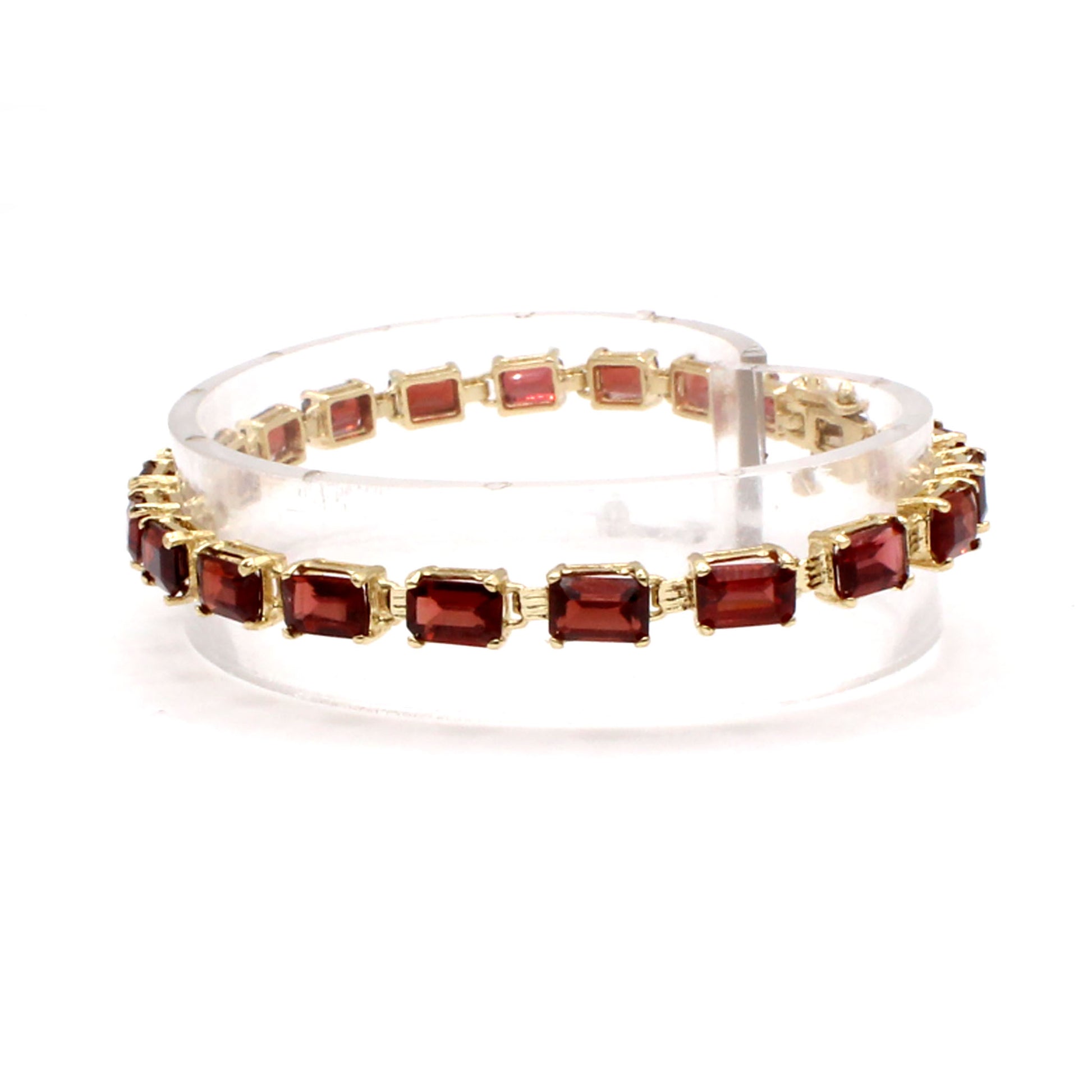 14k Yellow Gold Garnet Bracelet 7 Inches