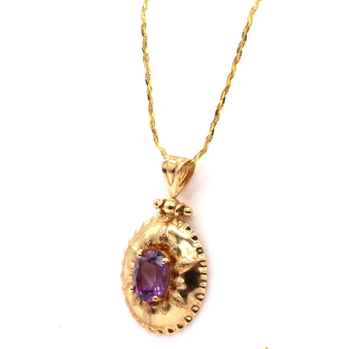 14k Yellow Gold Oval Amethyst Solitaire Necklace 30 Inches