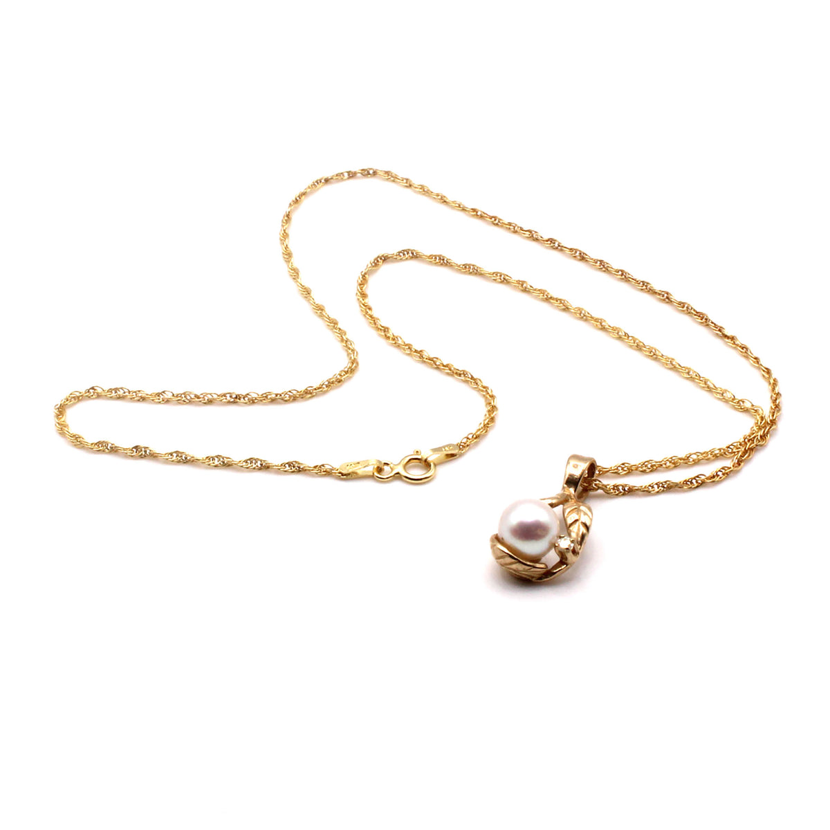 14k Yellow Gold Pearl and Diamond Leaf Style Necklace 16 Inches