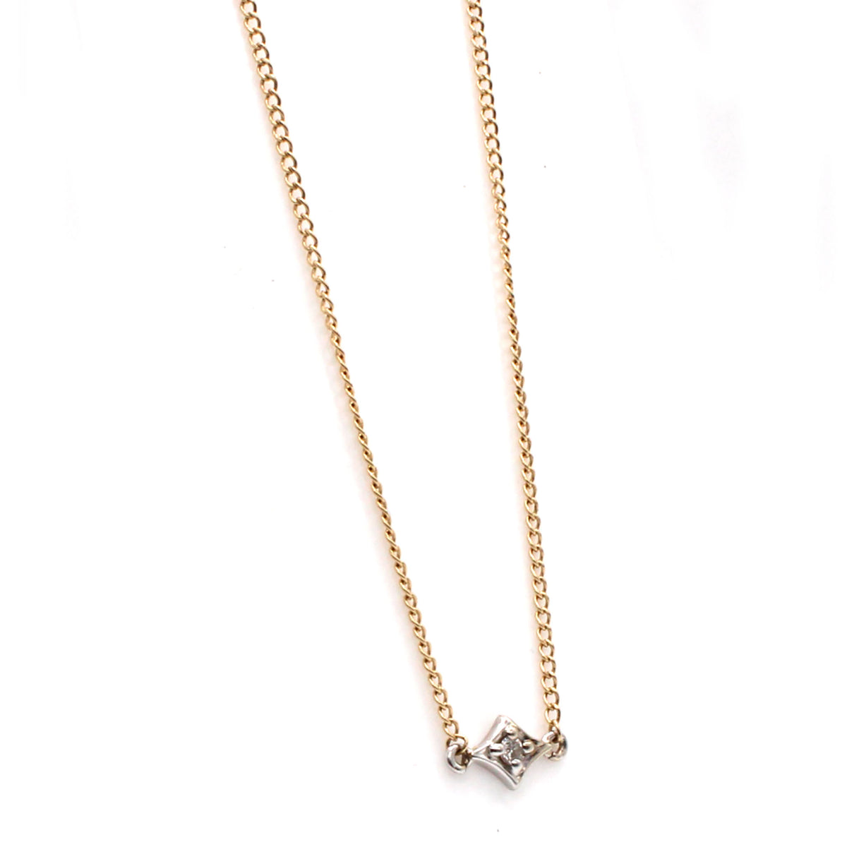 14k Yellow Gold Solitaire Diamond Circle Link Necklace 15 Inches