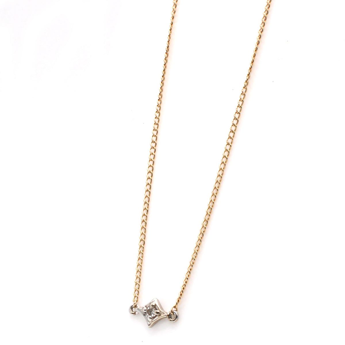 14k Yellow Gold Solitaire Diamond Circle Link Necklace 15 Inches