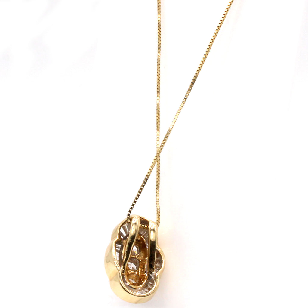 14k Yellow Gold Diamond Cluster Pendant Necklace 18 Inches