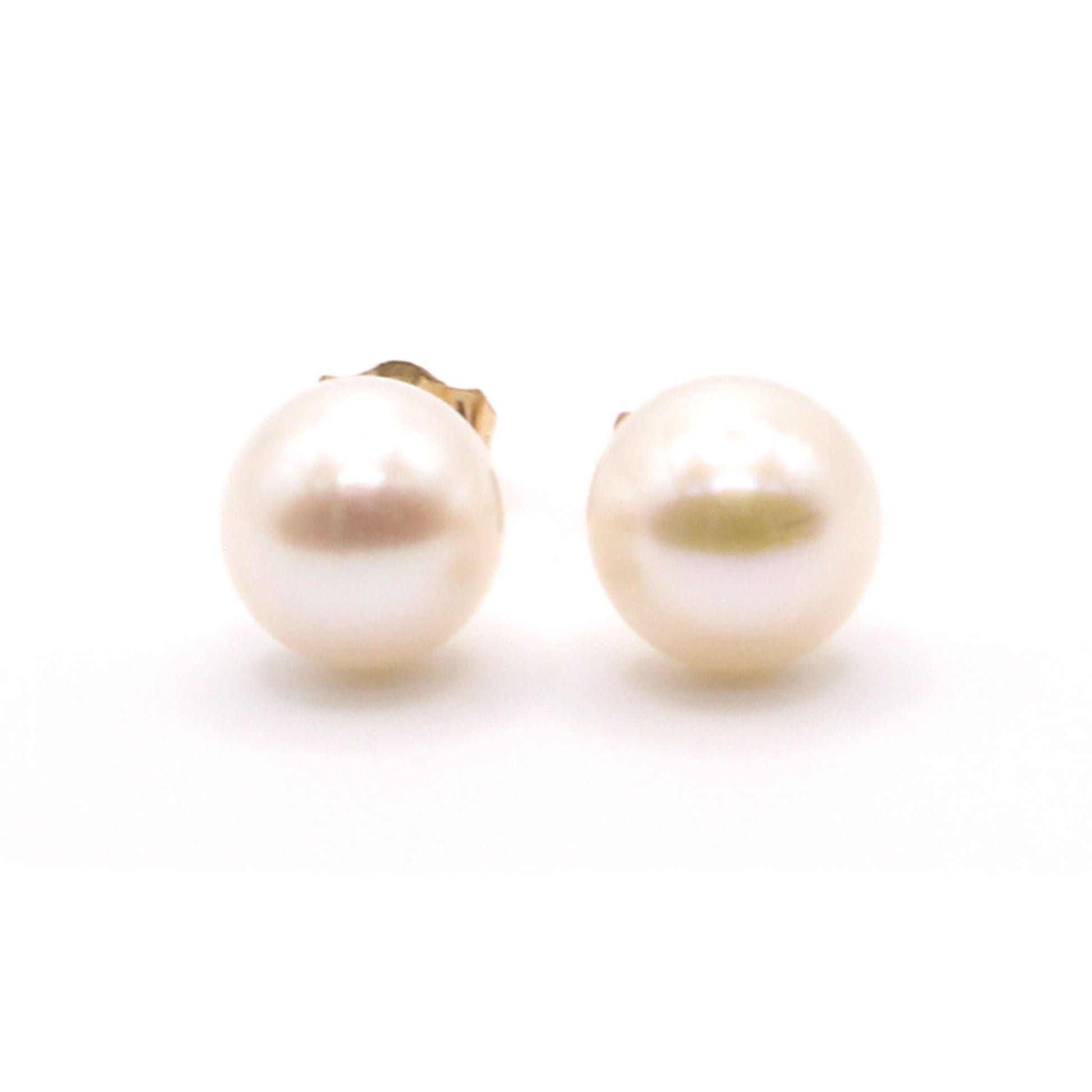 14k Yellow Gold Pearl Stud Earrings